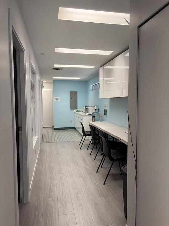 201 - 6272 East Boulevard, Vancouver, BC
