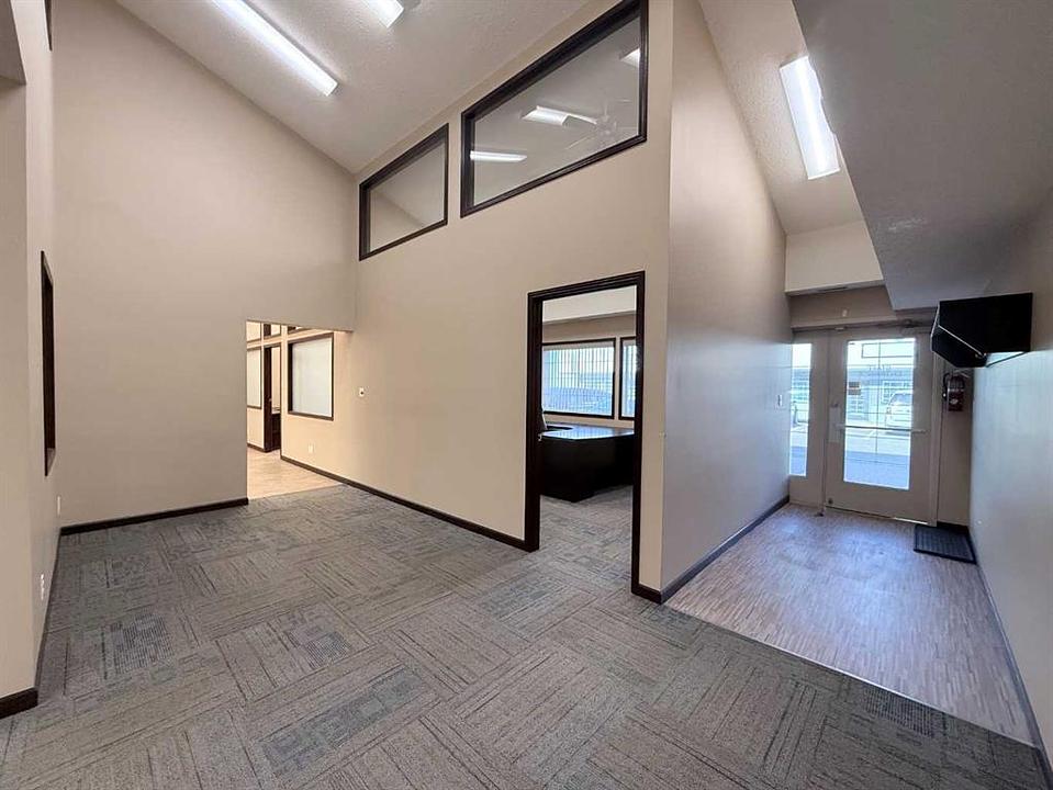 105 - 9824 97 Avenue, Grande Prairie, AB