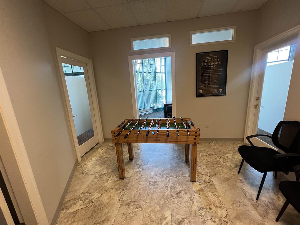 206 - 2825 Clearbrook Road, Abbotsford, BC