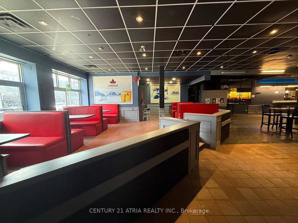 22 Dunlop Street West, Barrie, ON