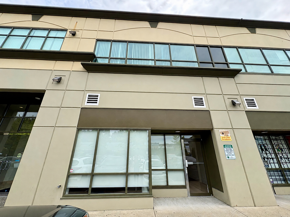 8501 162 St, Surrey, BC