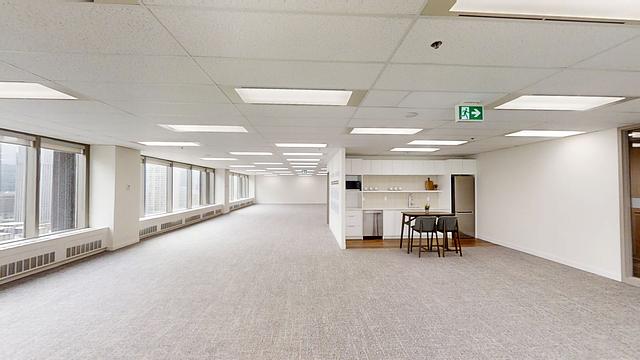 400 University Avenue, Toronto, ON