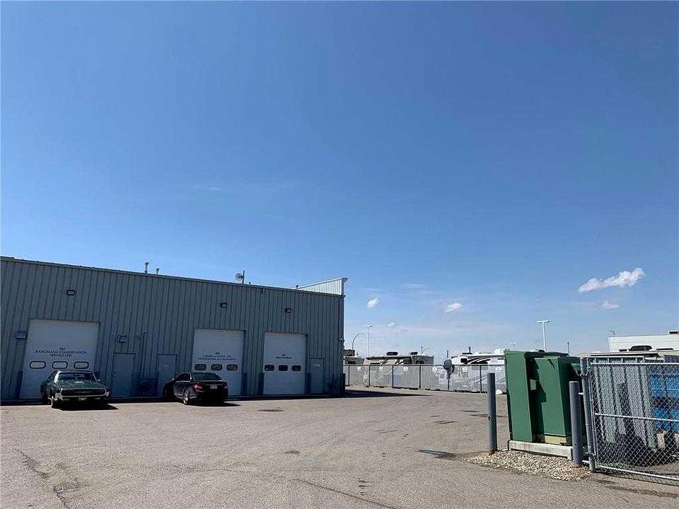 505 - 2903 Kingsview Boulevard Southeast, Airdrie, AB