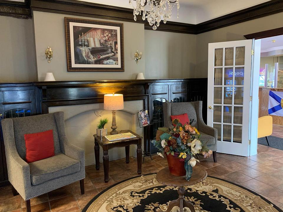 100 Kings Road, Sydney, NS