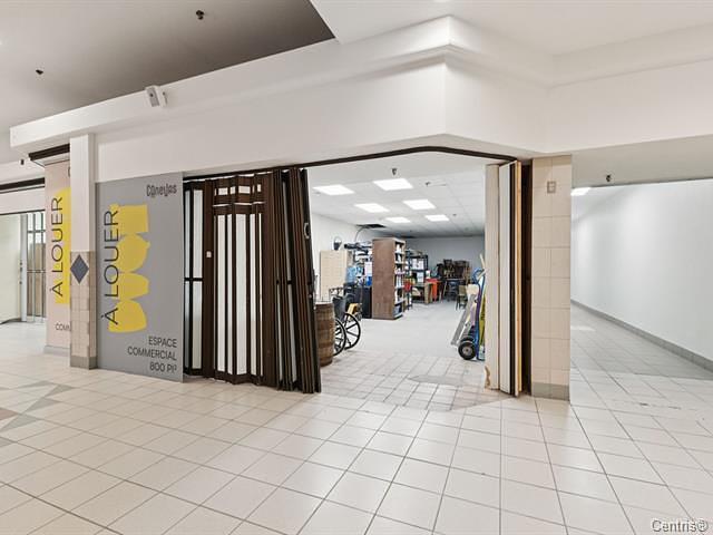 local 11 - 425 Boulevard Saint-Joseph, Gatineau, QC