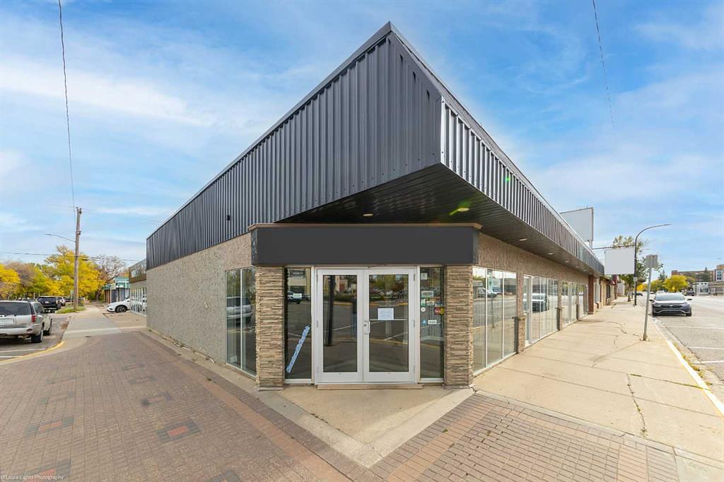 4813 49 Street, Lloydminster, SK