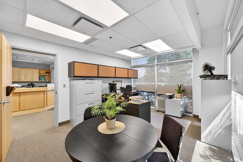 140 - 5700 1 Street Southwest, Calgary, AB