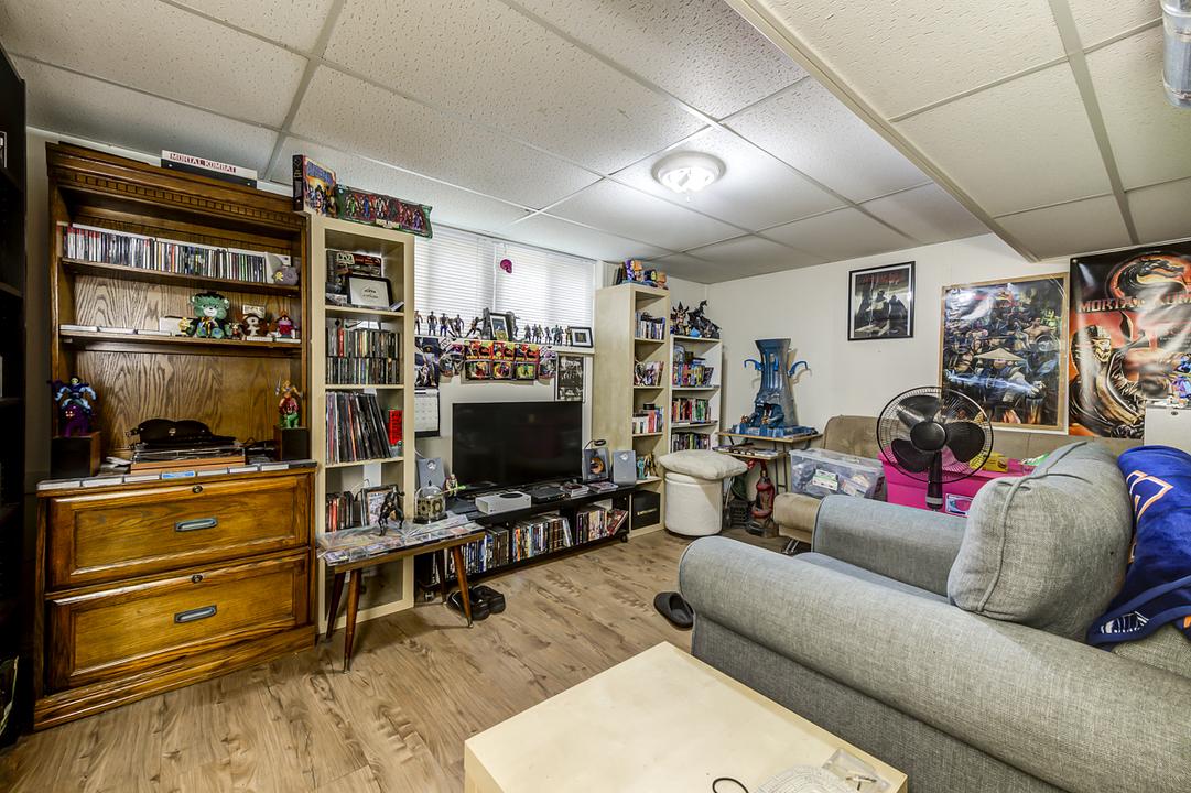 6417 112 Avenue Northwest, Edmonton, AB