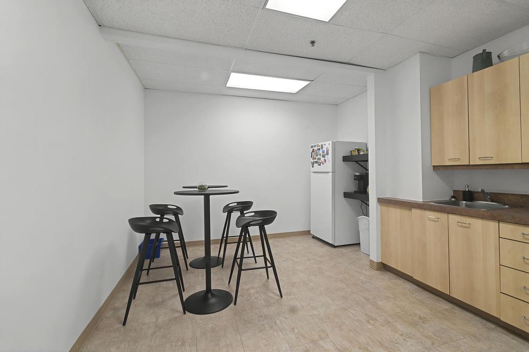 Suite 200 & 203 - 735 Main St, Moncton, NB