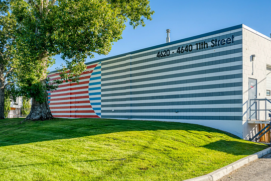4640 11 Street Northeast, Calgary, AB