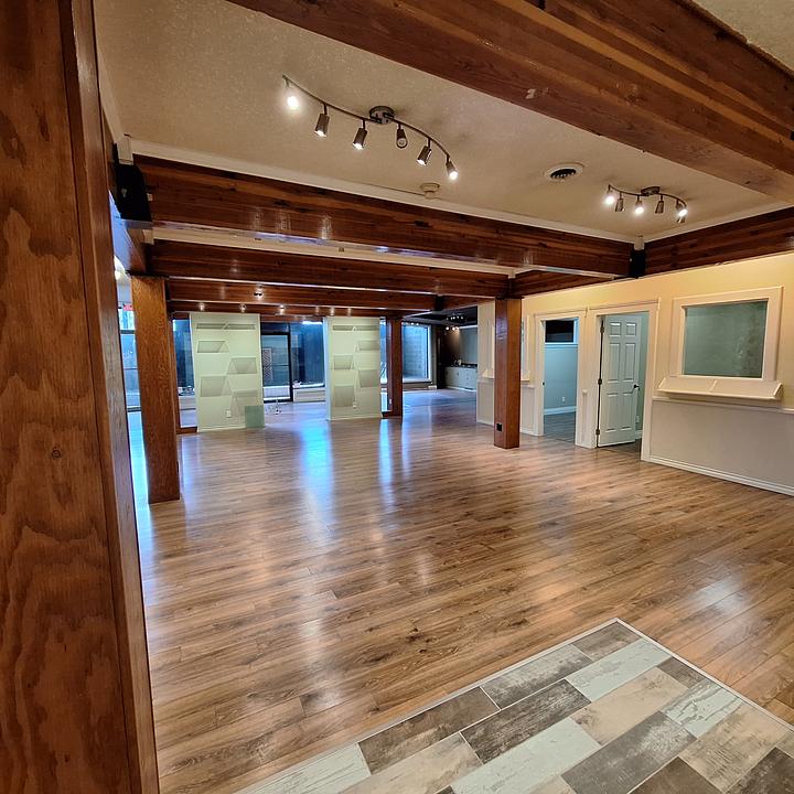 1 - 77 Victoria Crescent, Nanaimo, BC