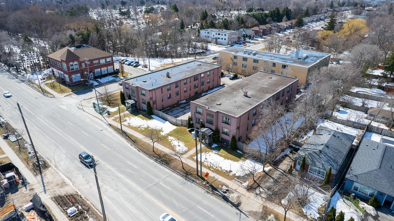Kennedy Road, Toronto, ON