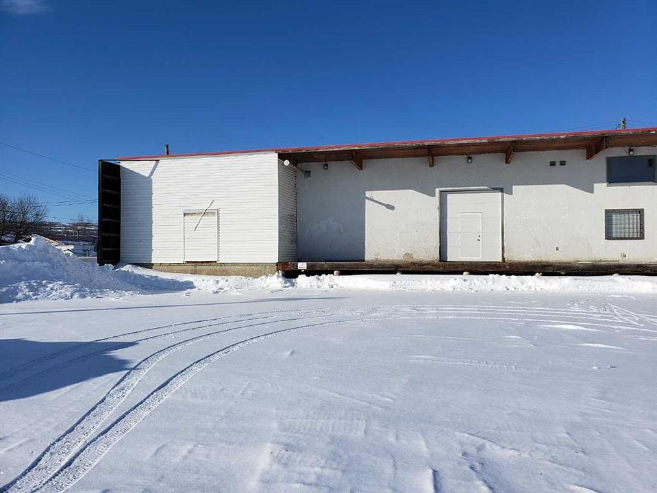 9510 90 Avenue, Peace River, AB