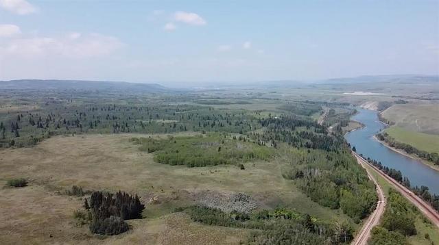 W:5 R:4 T:26 S:7 Q:SE &NE,& NW, Rural Rocky View County, AB