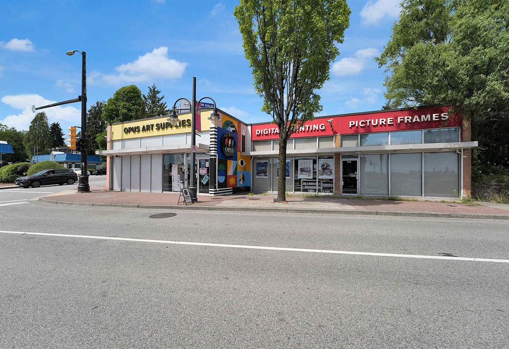 953 Brunette Avenue, Coquitlam, BC