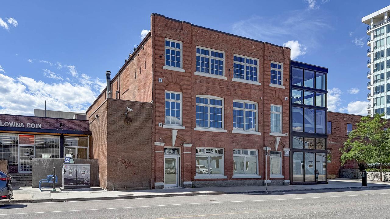 300 - 1264 Ellis Street, Kelowna, BC