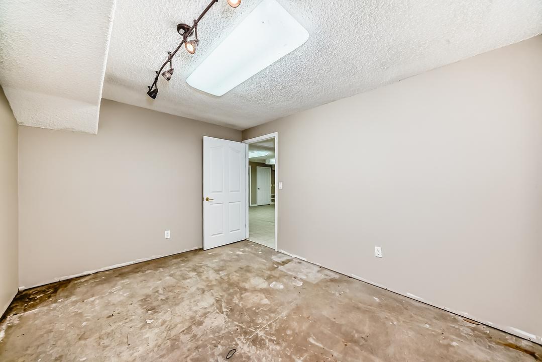 10969 101 Street Northwest, Edmonton, AB