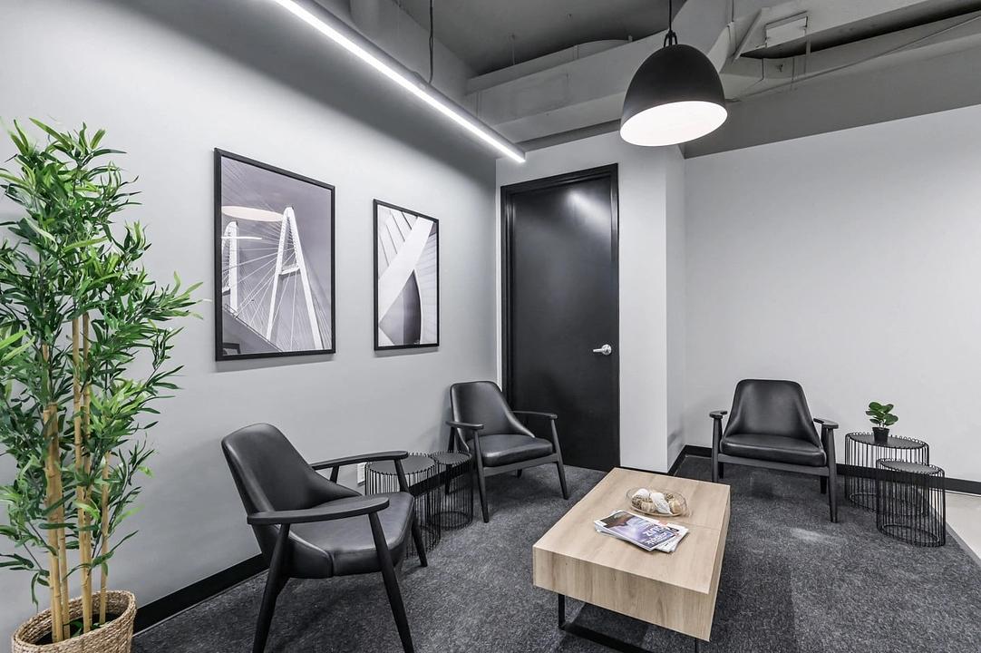 0900 - 1235 Bay Street, Toronto, ON