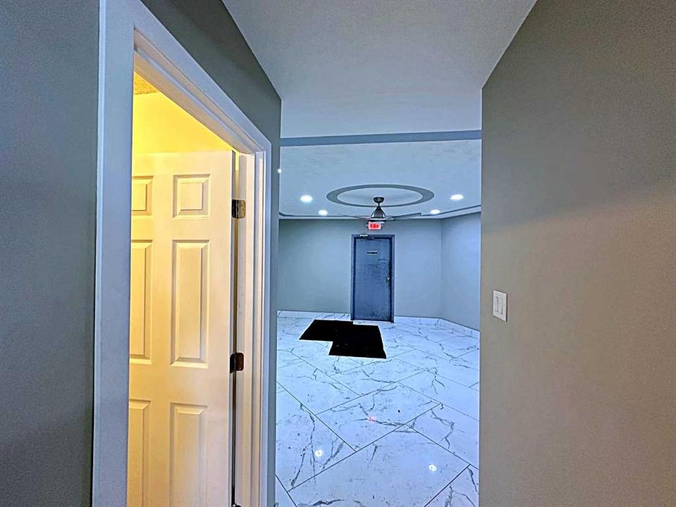 8127 Fraser Avenue, Fort McMurray, AB