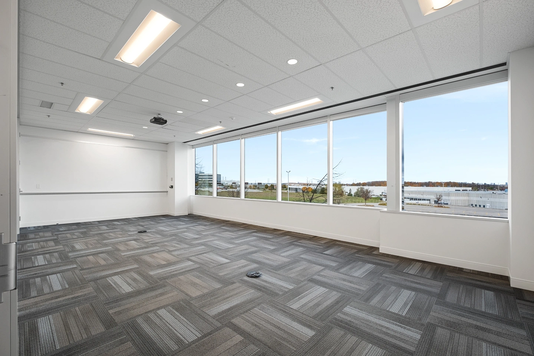200 - 6775 Financial Drive, Mississauga, ON