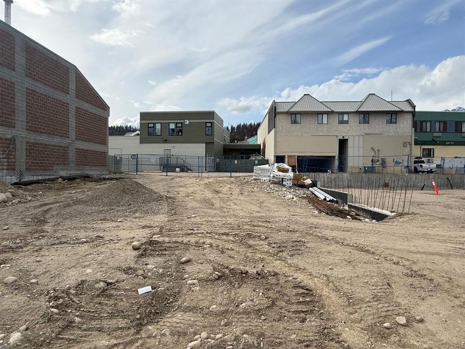 630 Connaught Drive, Jasper, AB