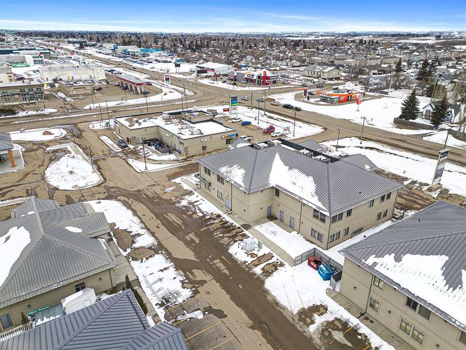 Unit B - 1724 50 Avenue, Lloydminster, AB