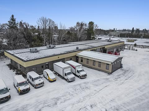 2210 Cavanmore Road, Ottawa, ON
