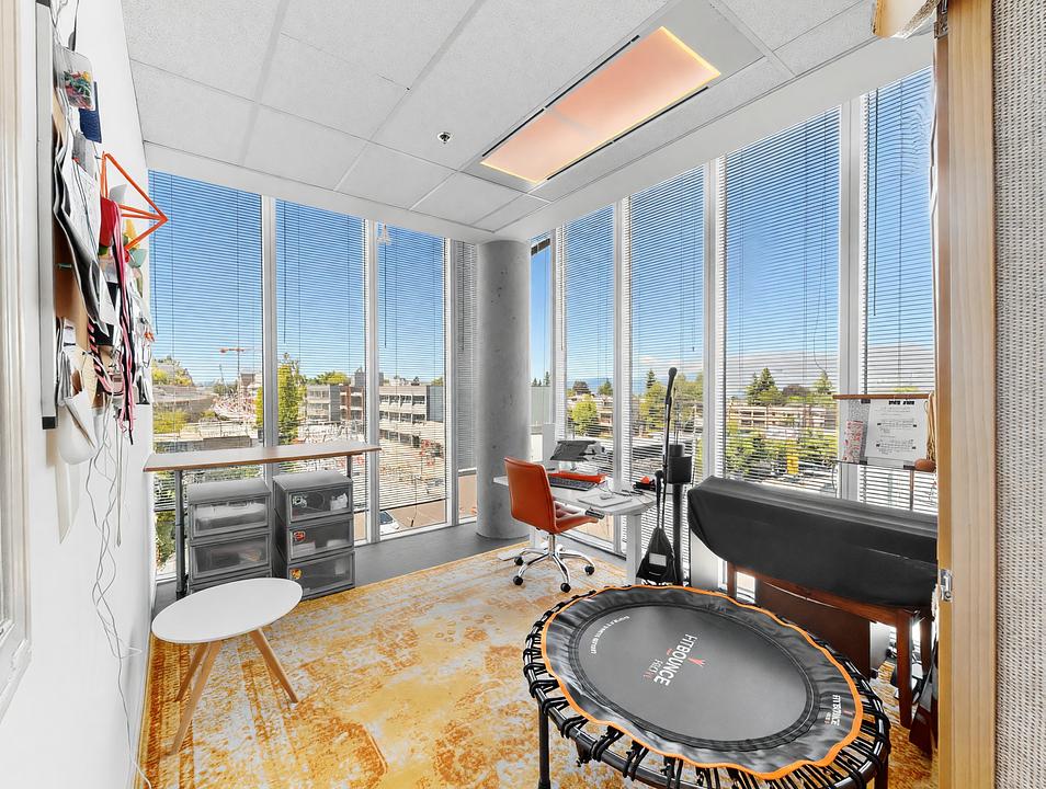 402 - 1788 W Broadway, Vancouver, BC