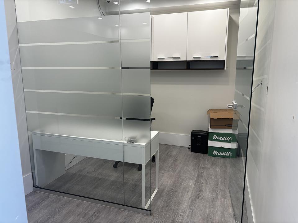 1710 West 4th Avenue, Vancouver, BC