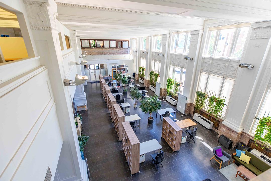Main & Mezz - 402 W Pender St, Vancouver, BC