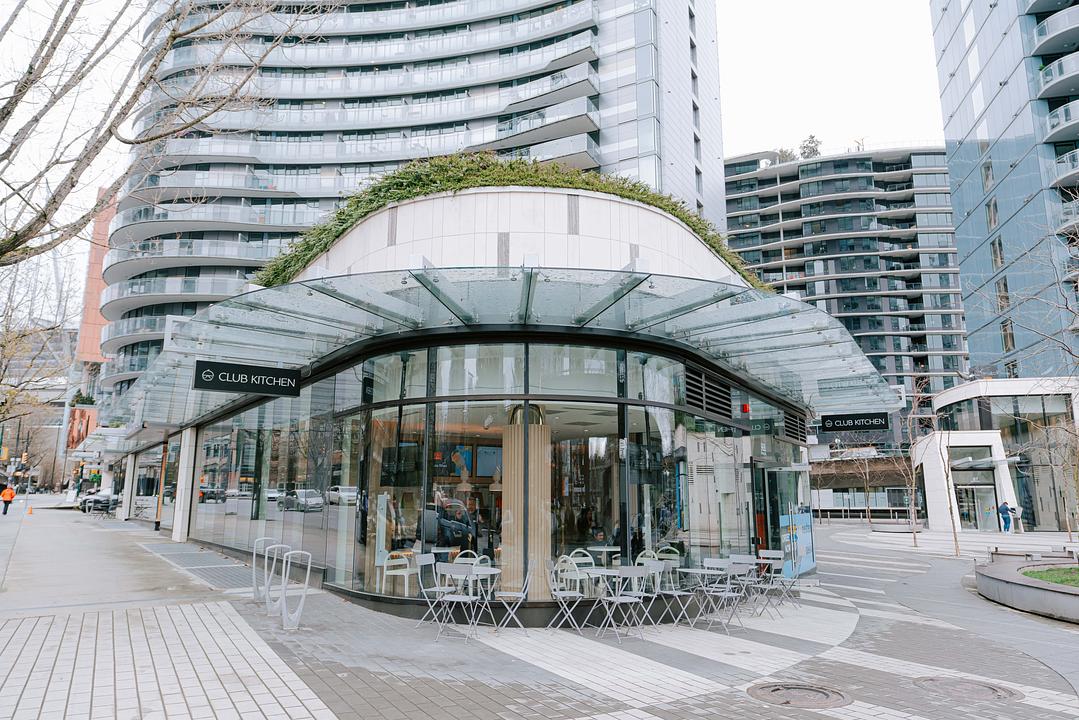 CRU5 - 988 Expo Boulevard, Vancouver, BC