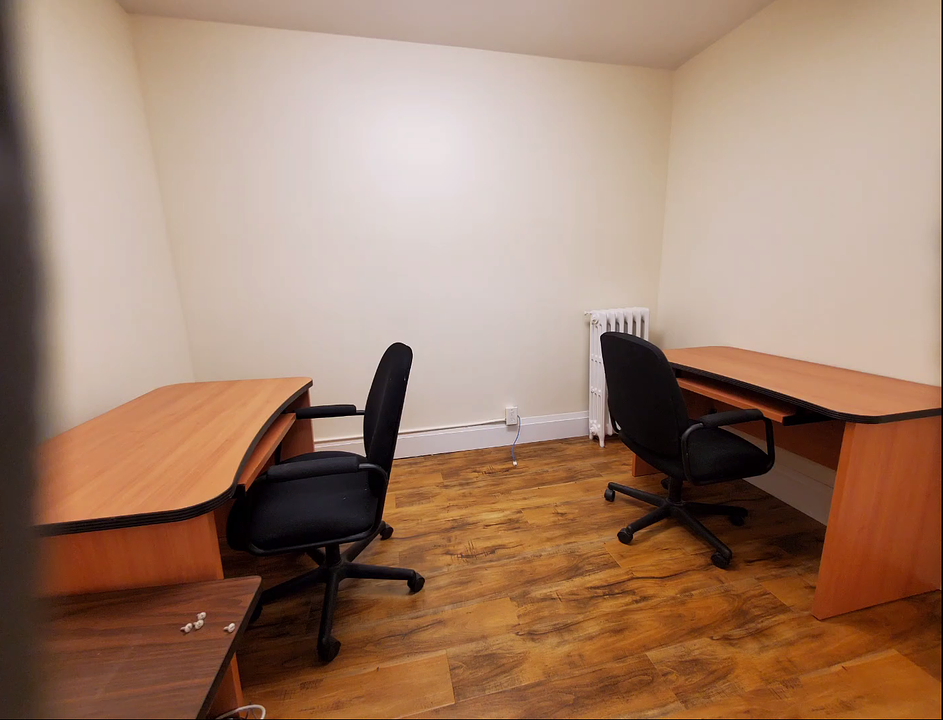 397 Eglinton Ave E, Toronto, ON
