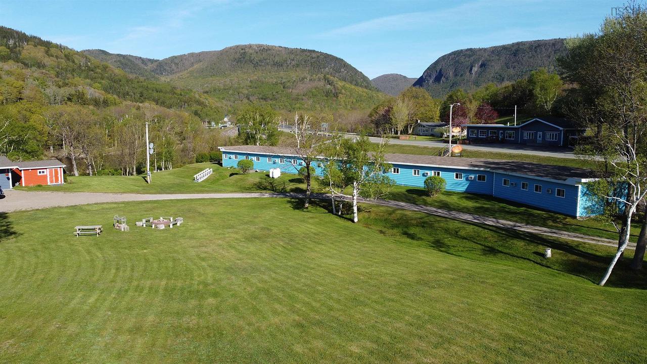 16537 Cabot Trail, Petit Étang, NS