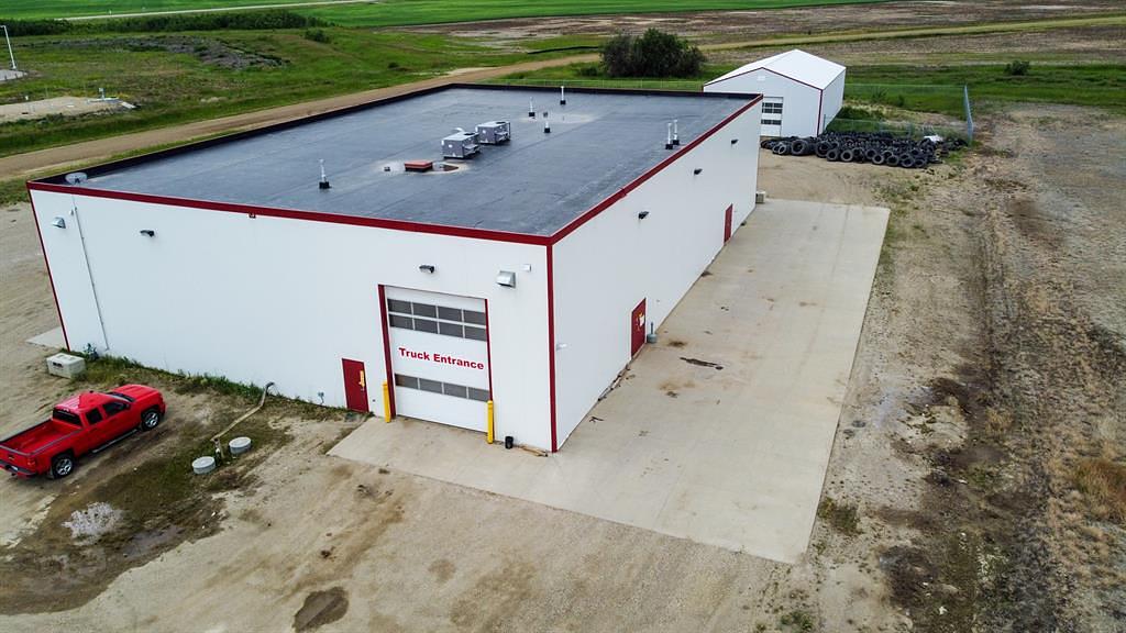 650 Sunrise Road, Peace River, AB