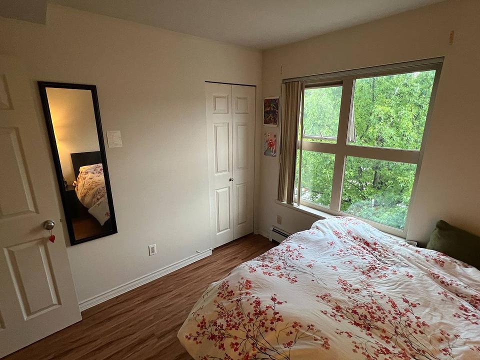 302 - 1975 Pine Street, Vancouver, BC