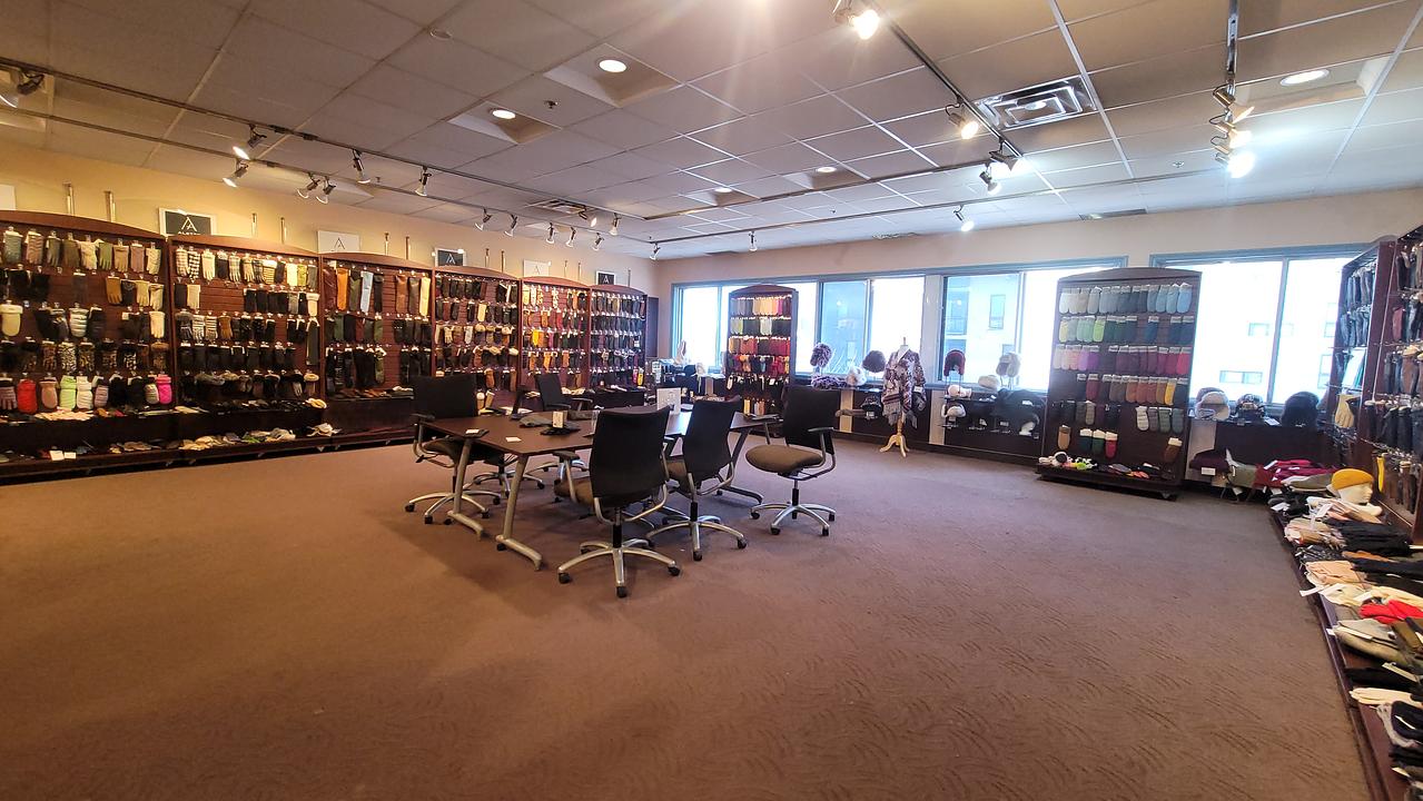 8370 Rue Labarre, Montréal, QC