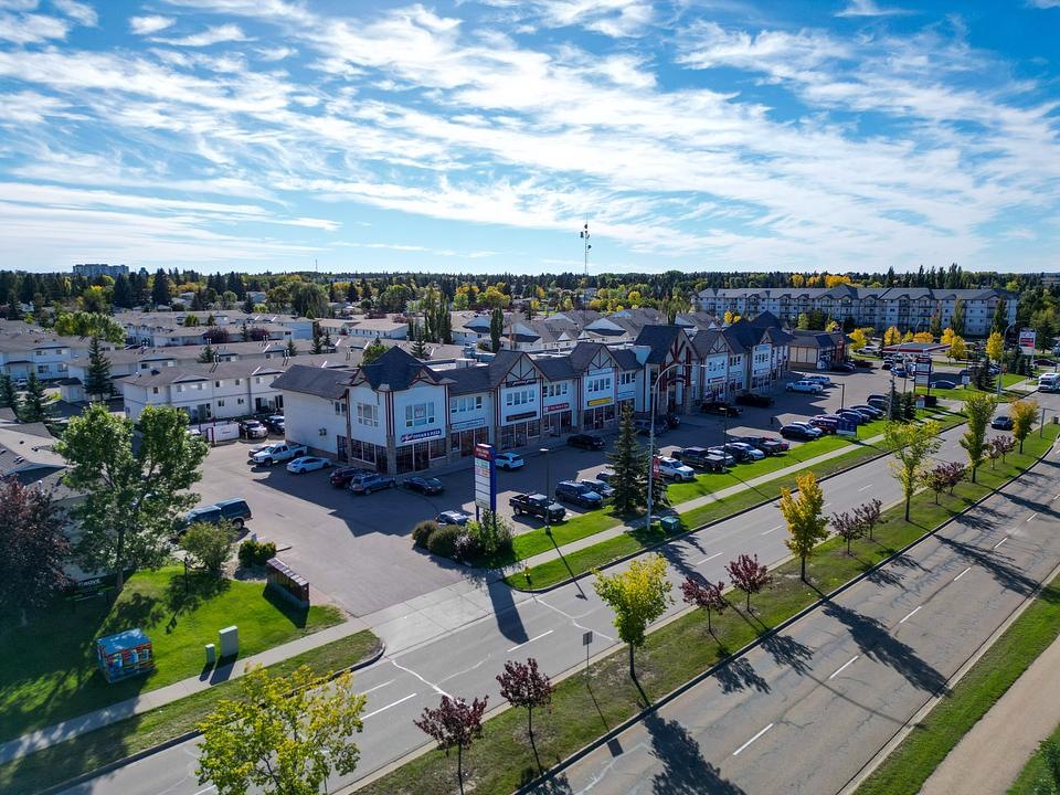223 - 636 King Street, Spruce Grove, AB