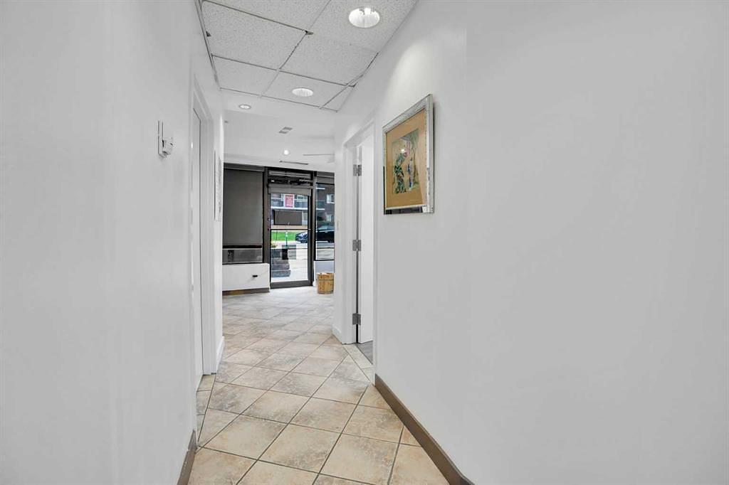 1330 12 Avenue Southwest, Calgary, AB