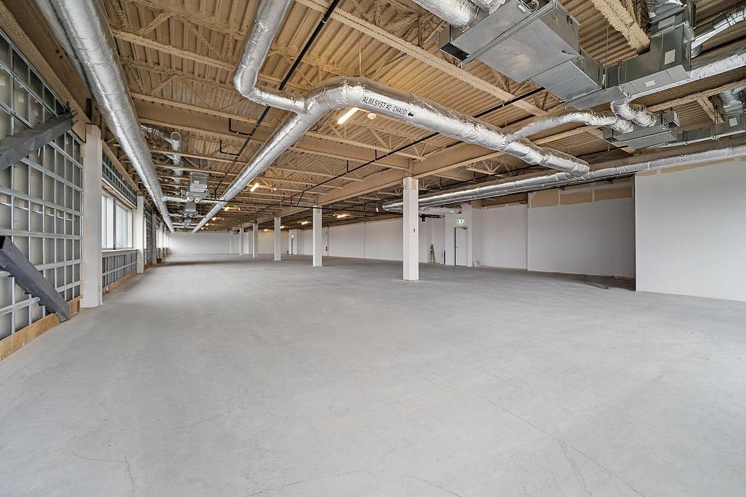2500 Boulevard Alfred Nobel, Montréal, QC