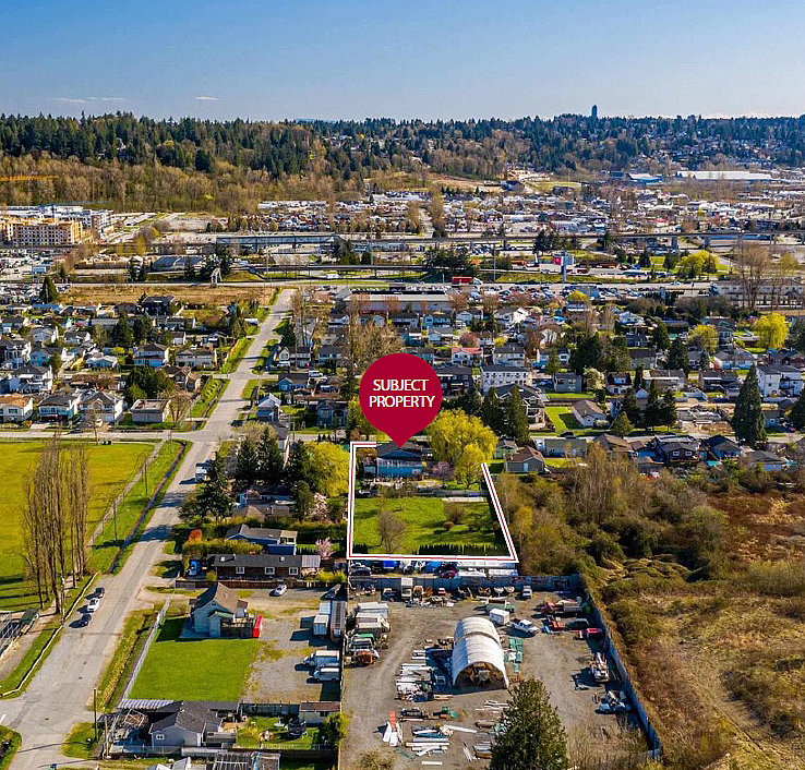 12513 114 Avenue, Surrey, BC