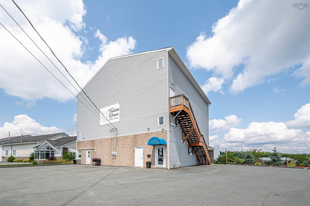 59 McQuade Lake Crescent, Halifax, NS