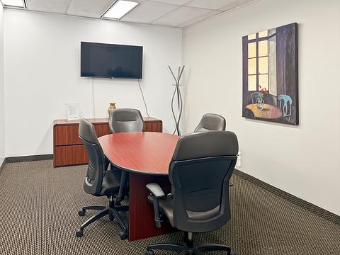 2 Robert Speck Parkway, Mississauga, ON