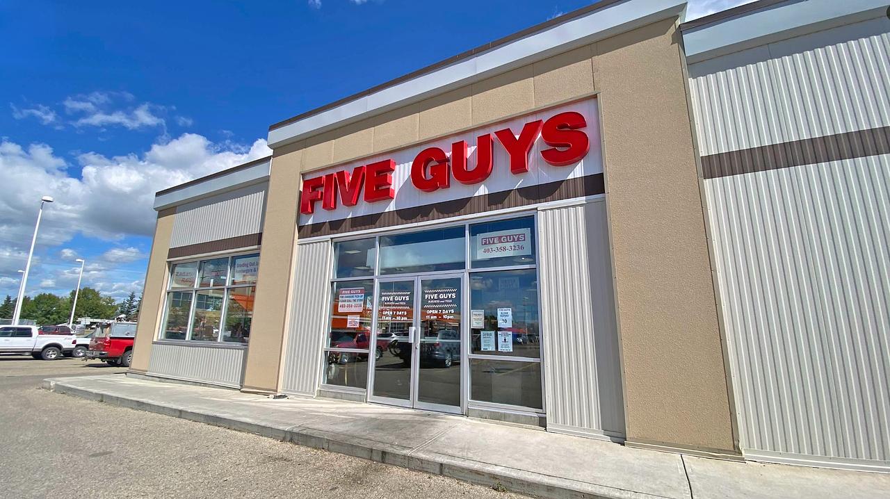 101 & 102 - 2030 50 Avenue, Red Deer, AB