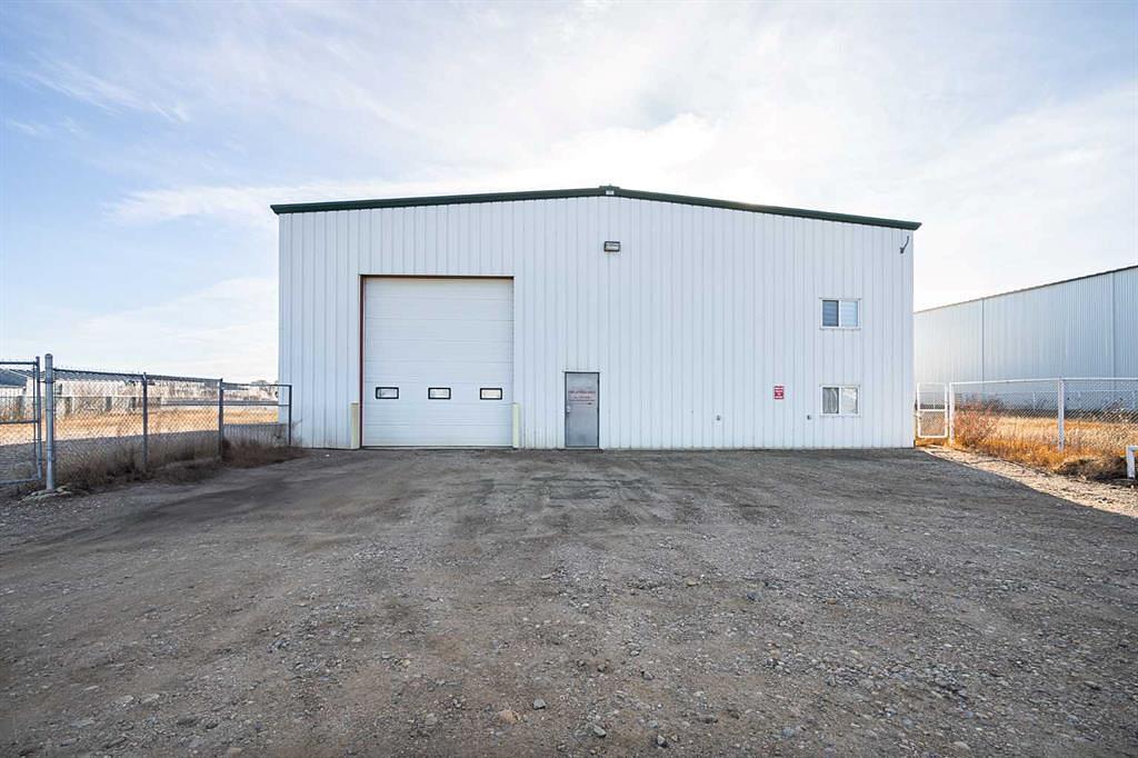 39 Production Avenue, Blackfoot, AB