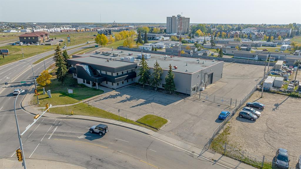 9717 97 Avenue, Grande Prairie, AB