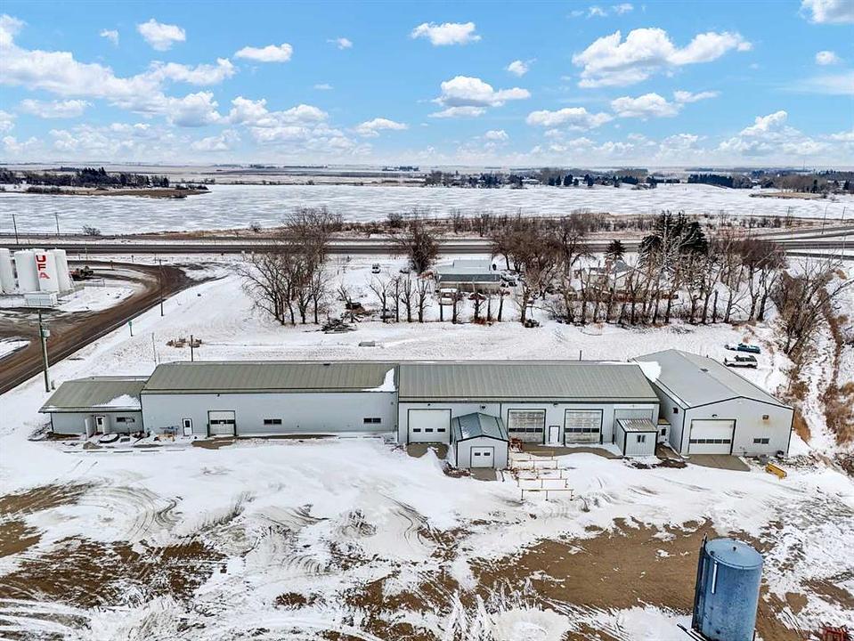 208 - 191056 Alberta 873, Brooks, AB