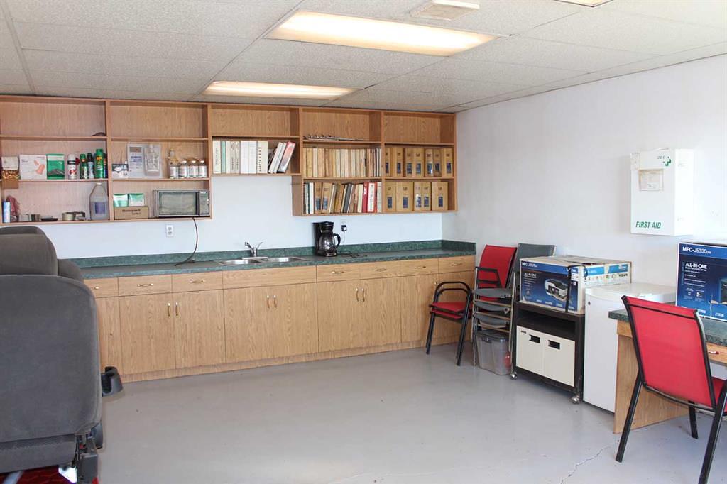 902 Main Street, Manning, AB