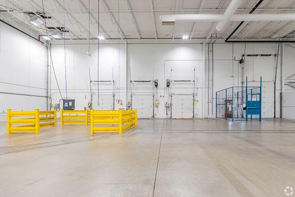 2 - 3450 Harvester Road, Burlington, ON