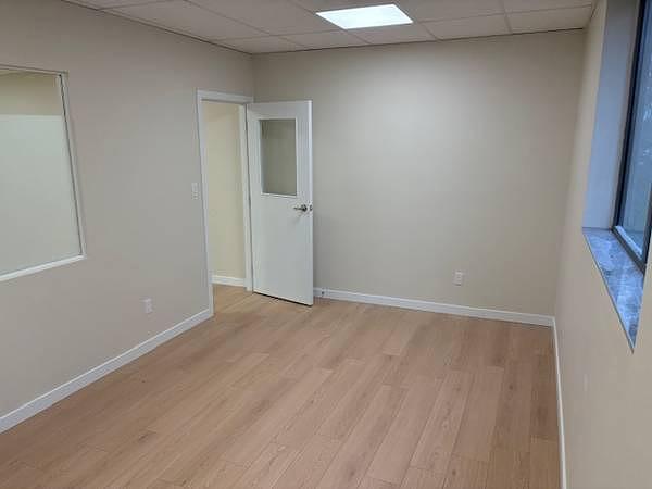 214 - 5668 192 St, Surrey, BC