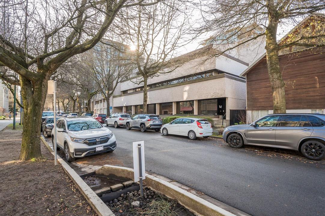 306 - 1682 West 7th Avenue, Vancouver, BC